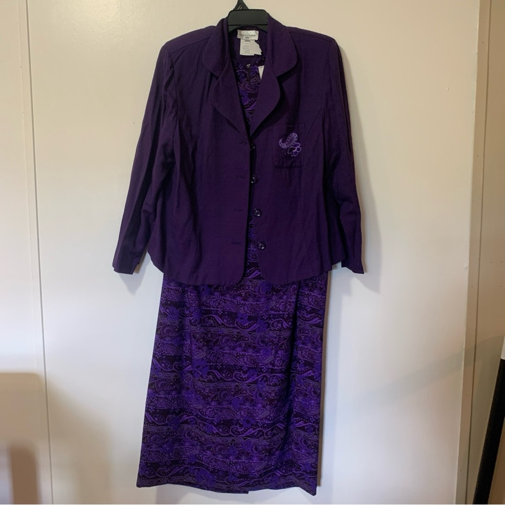 Lady Dorby purple paisley Women's dress and blazer Set 20w